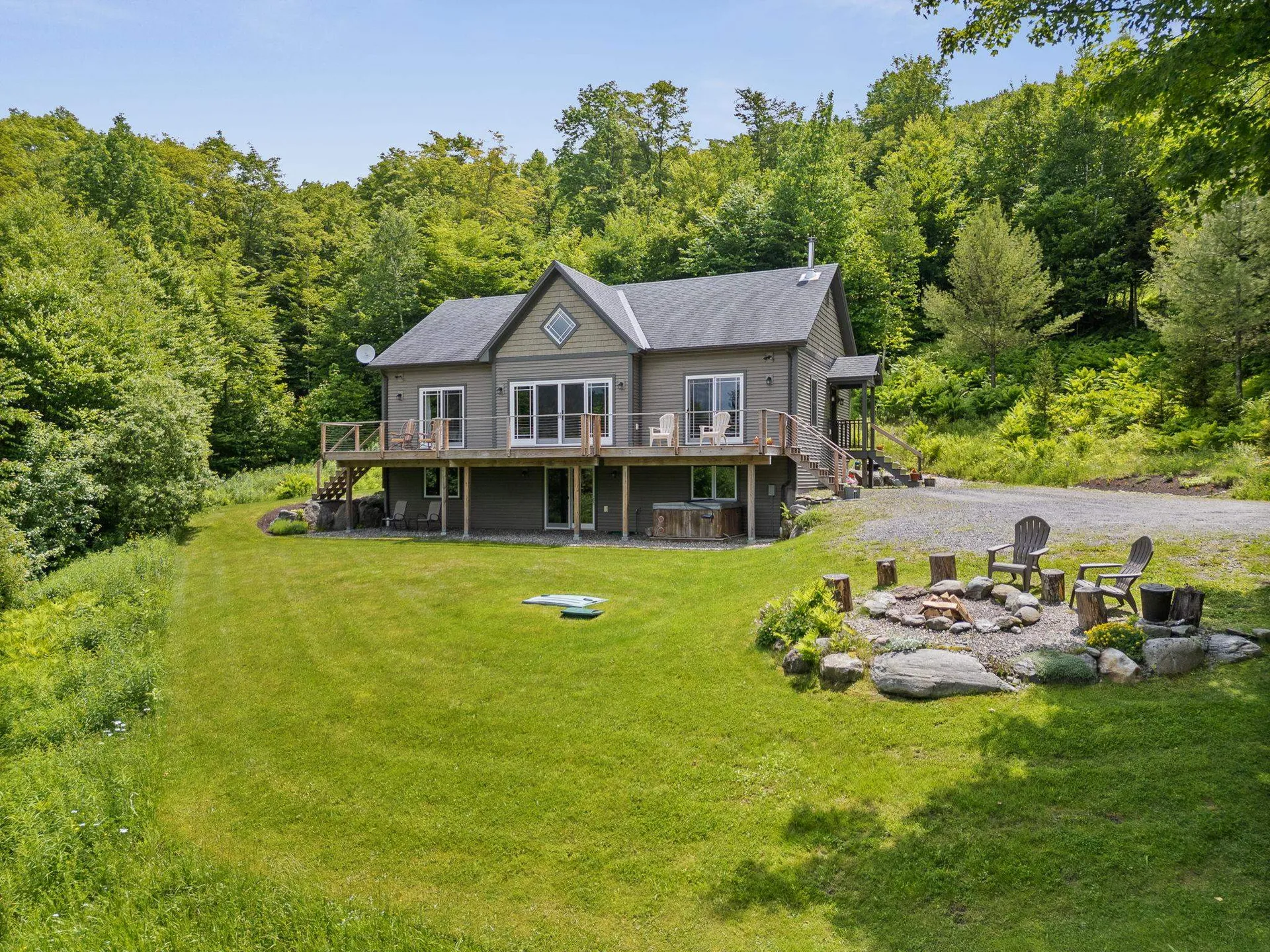 1045 Ring Road Waterbury VT 05677