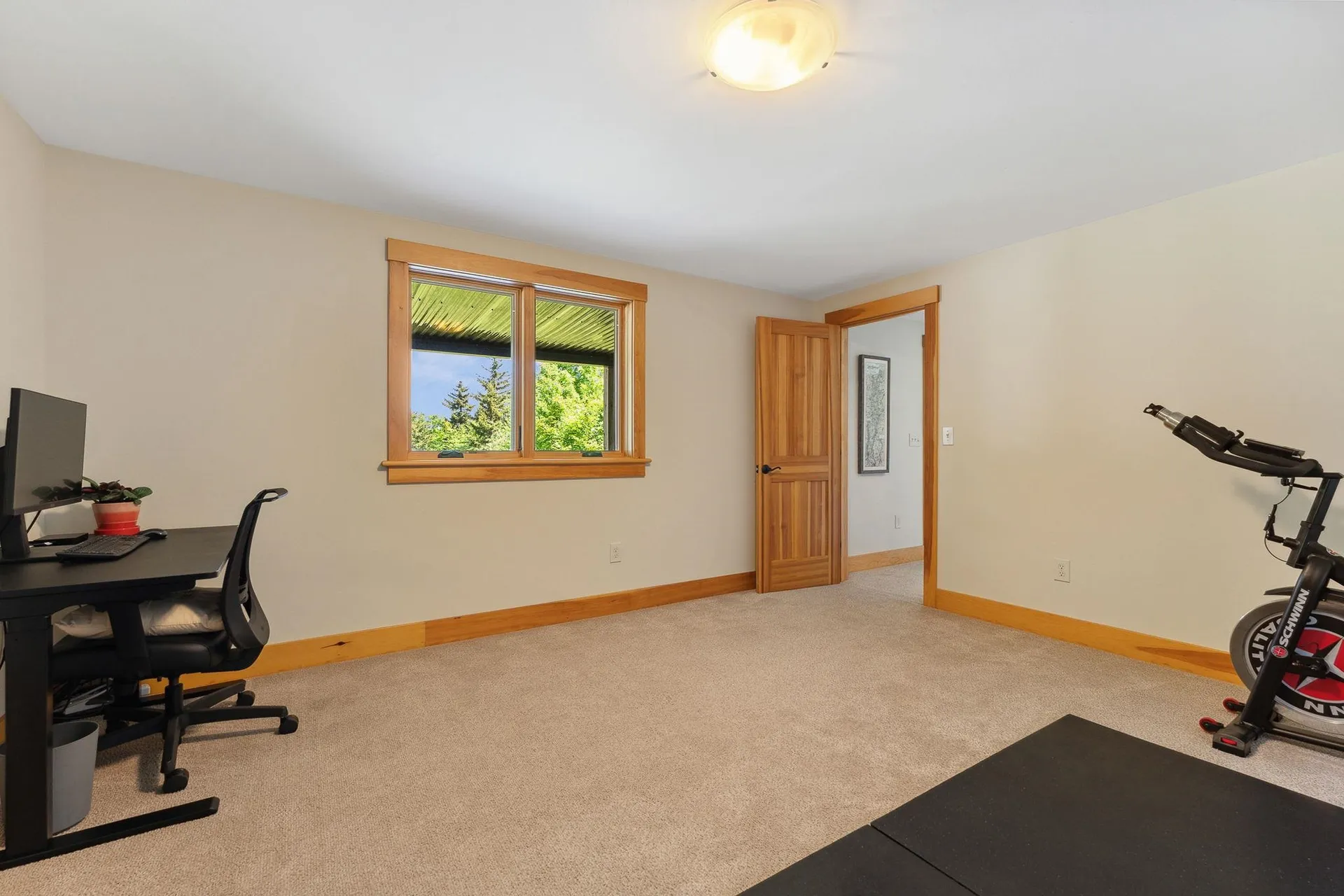 1045 Ring Road Waterbury VT 05677