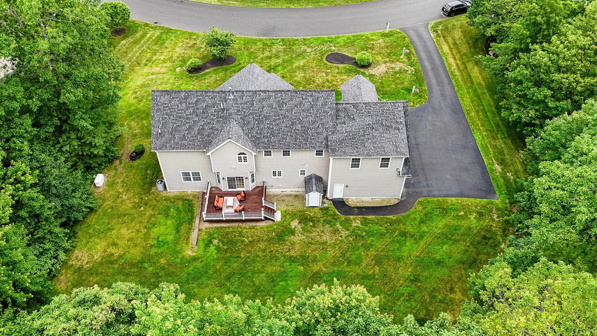 17 Cardiff Road Windham NH 03087