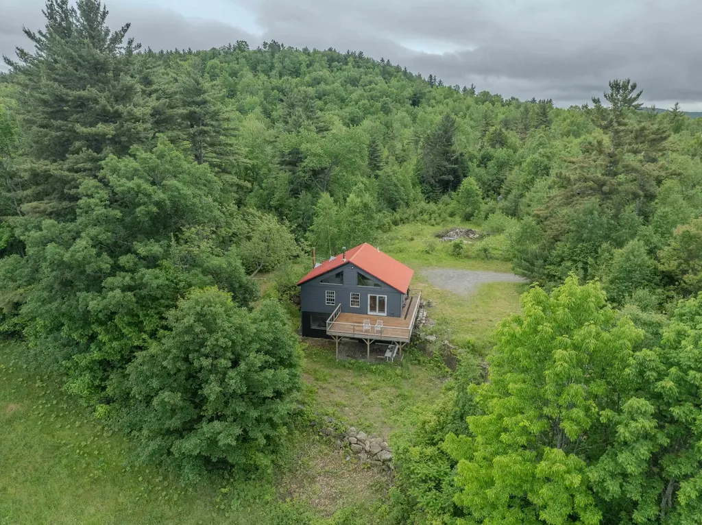 3898 Pearl Lake Road Landaff NH 03585