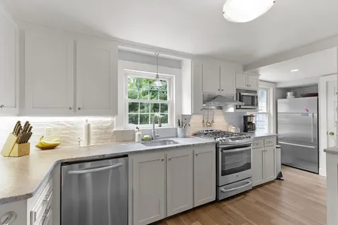 103 Mount Vernon Street Dover NH 03820