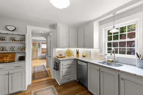 103 Mount Vernon Street Dover NH 03820