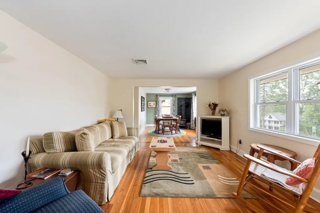 10 Prospect Street Bristol NH 03222