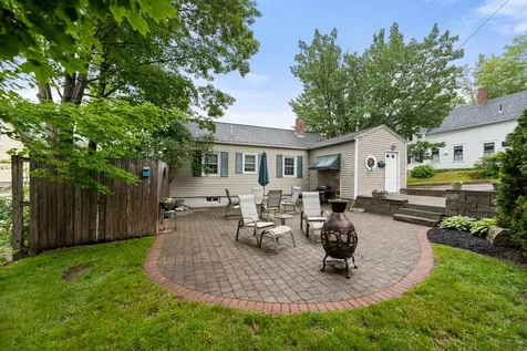 10 Prospect Street Bristol NH 03222