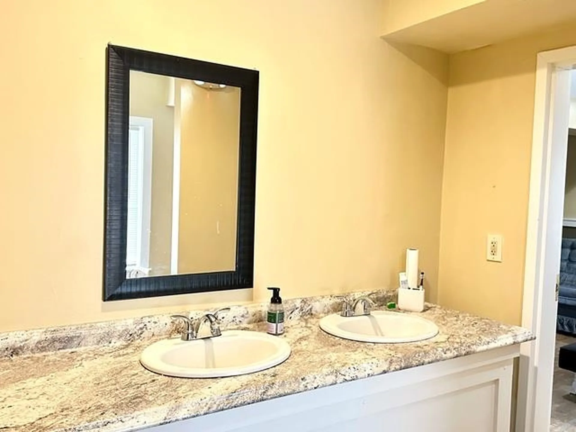 57 Winchester Street Keene NH 03431