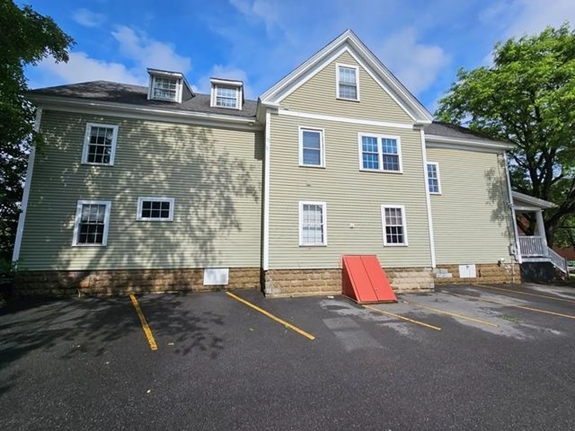 57 Winchester Street Keene NH 03431