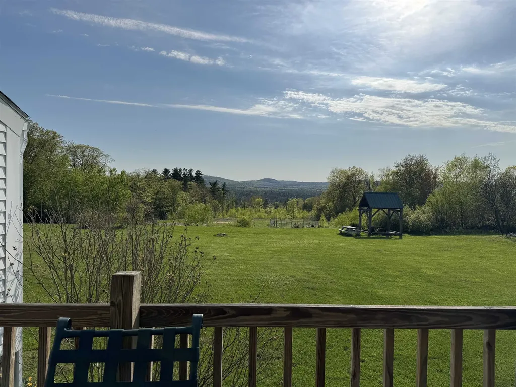 45 Effingham Road Ossipee NH 03864