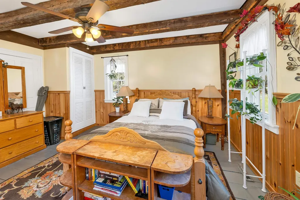 45 Effingham Road Ossipee NH 03864