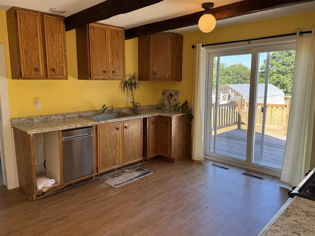 45 Effingham Road Ossipee NH 03864