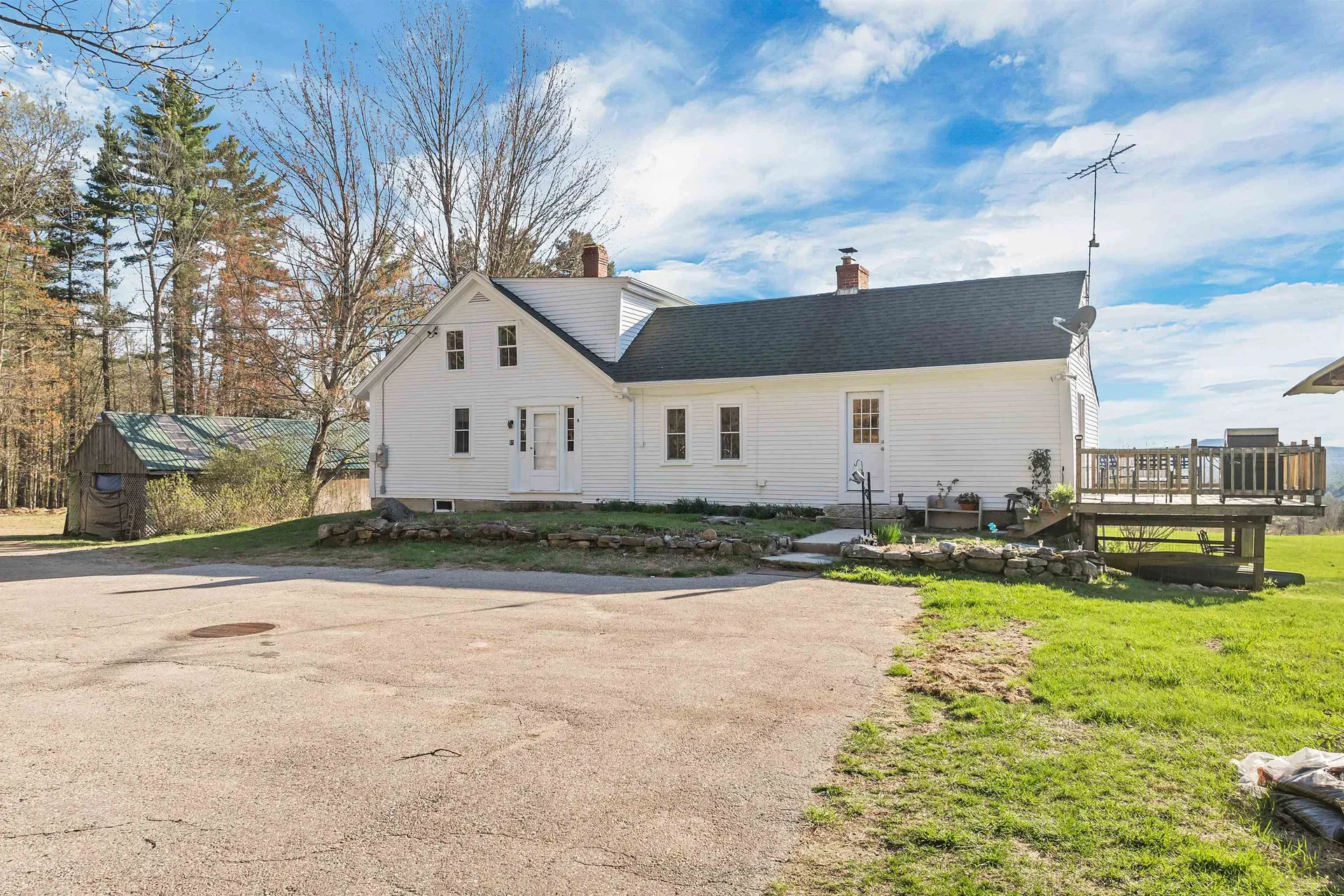 45 Effingham Road Ossipee NH 03864