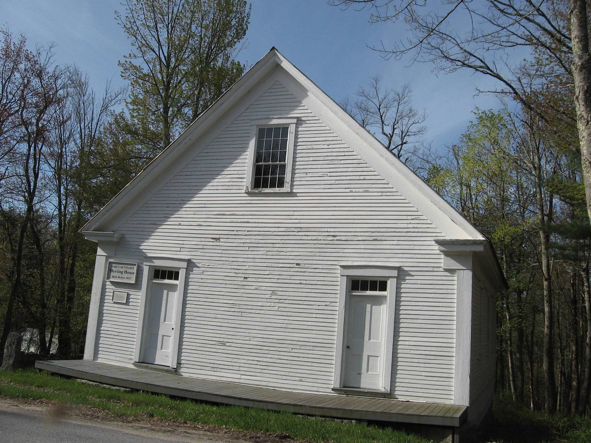 45 Effingham Road Ossipee NH 03864