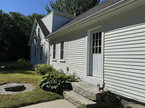 45 Effingham Road Ossipee NH 03864