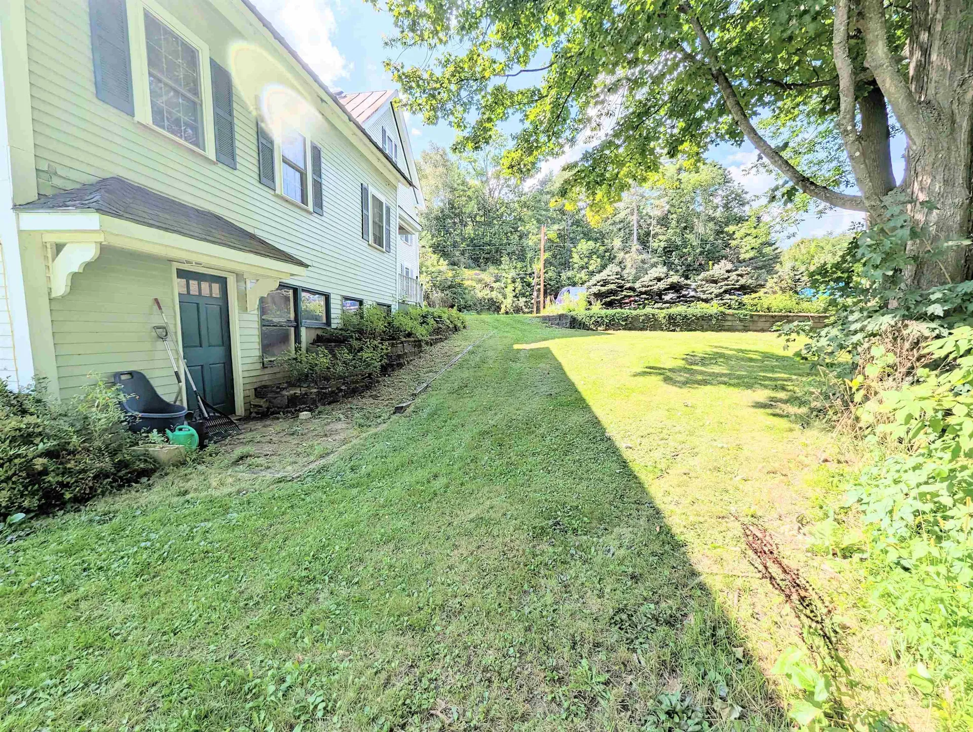 1573 Us Route 5 South Barnet VT 05821