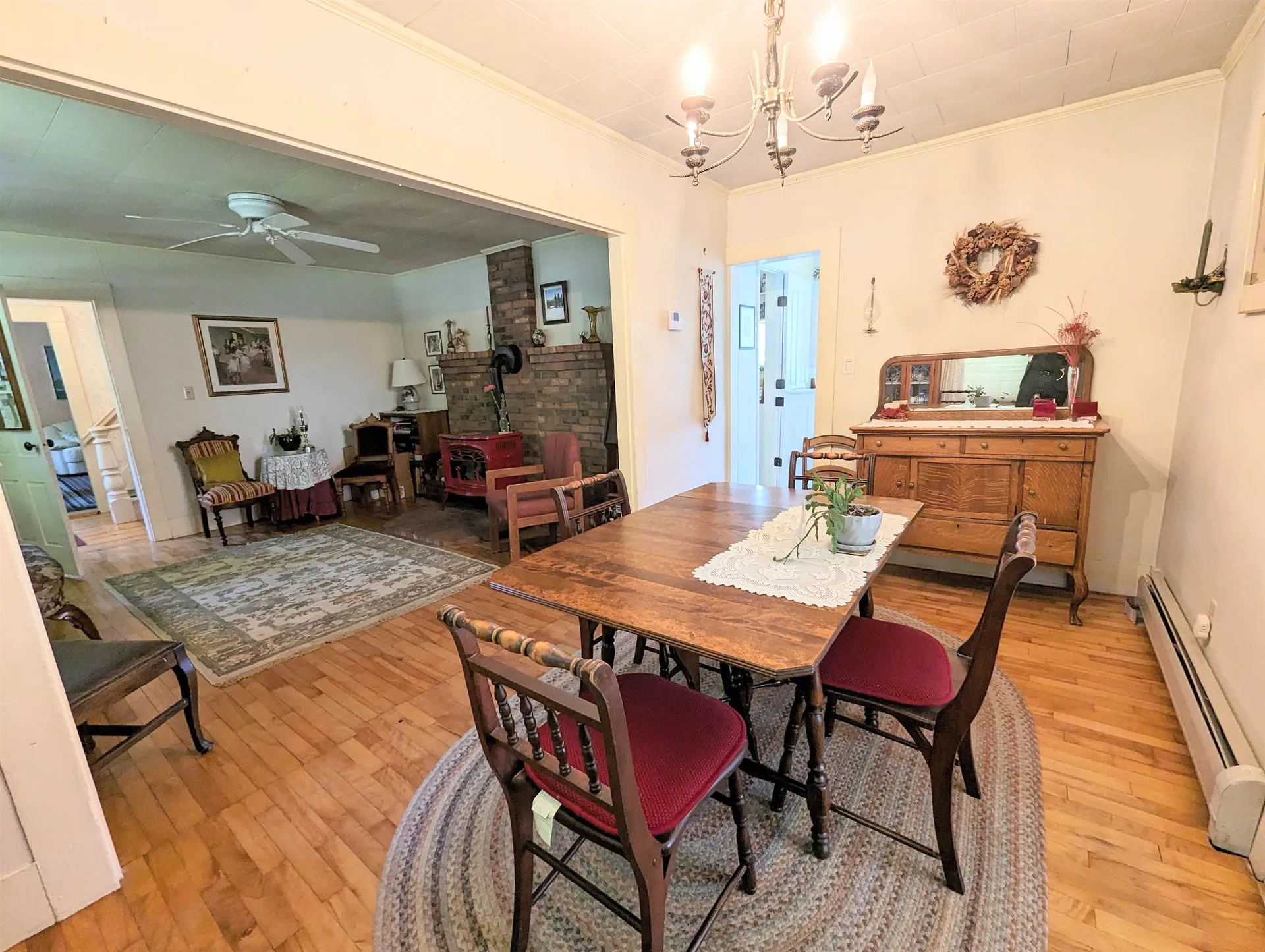 1573 Us Route 5 South Barnet VT 05821