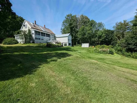 1573 Us Route 5 South Barnet VT 05821