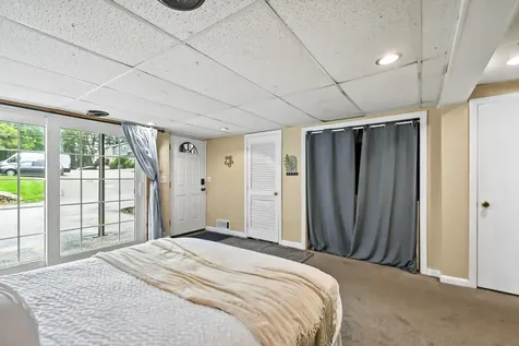 79 Cannongate Road Nashua NH 03063
