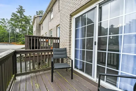 79 Cannongate Road Nashua NH 03063