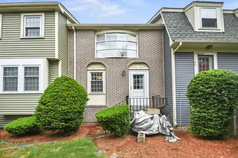 79 Cannongate Road Nashua NH 03063
