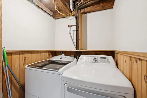 46 Upper Village Road Chelsea VT 05038