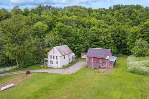 46 Upper Village Road Chelsea VT 05038