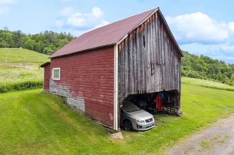 46 Upper Village Road Chelsea VT 05038