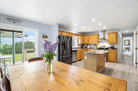 35 Cedric Road Jefferson NH 03583