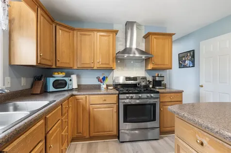 35 Cedric Road Jefferson NH 03583