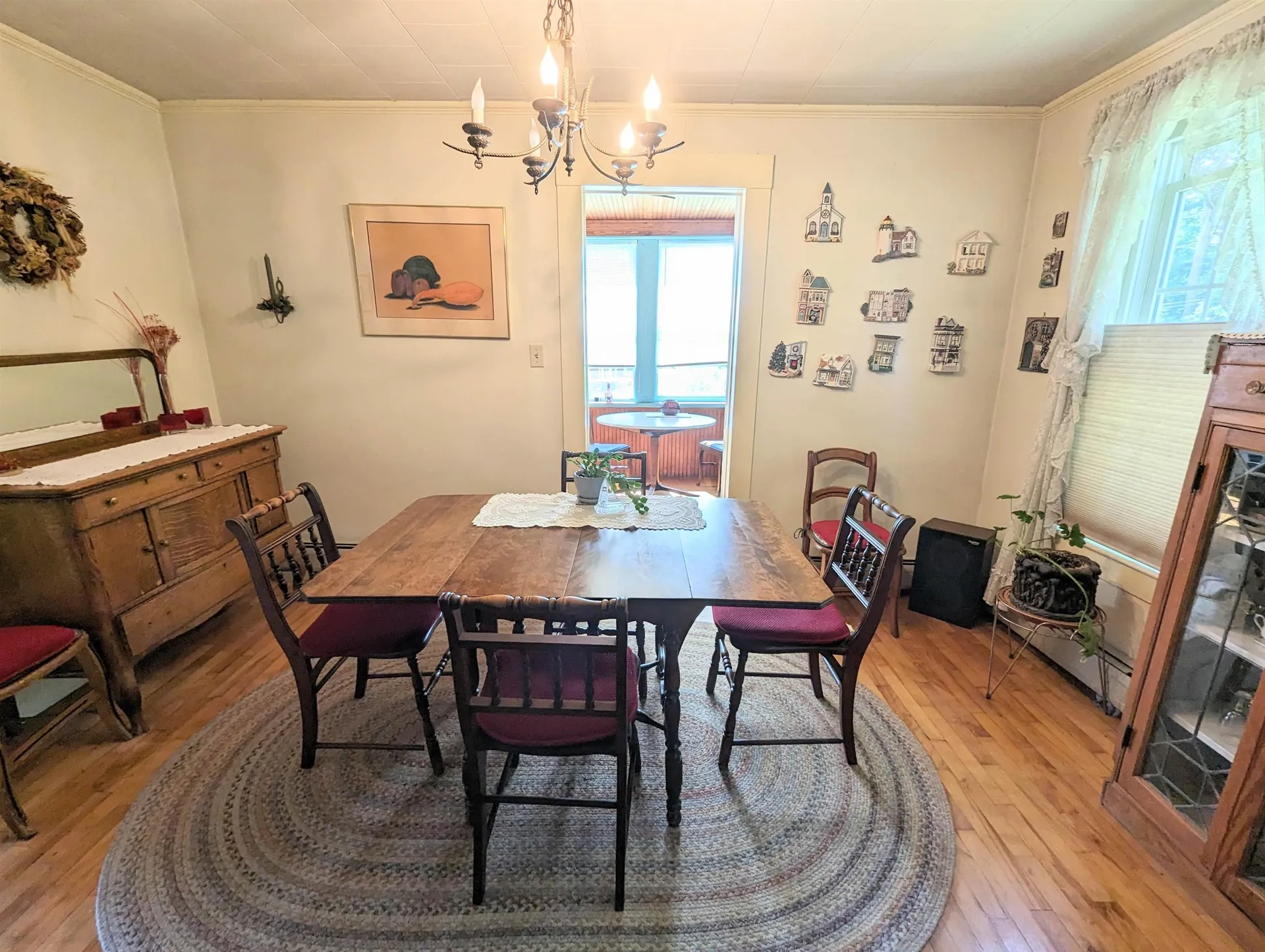 1573 Us Route 5 South Barnet VT 05821