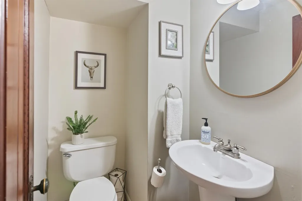 17 Brown Avenue St. Albans City VT 05478