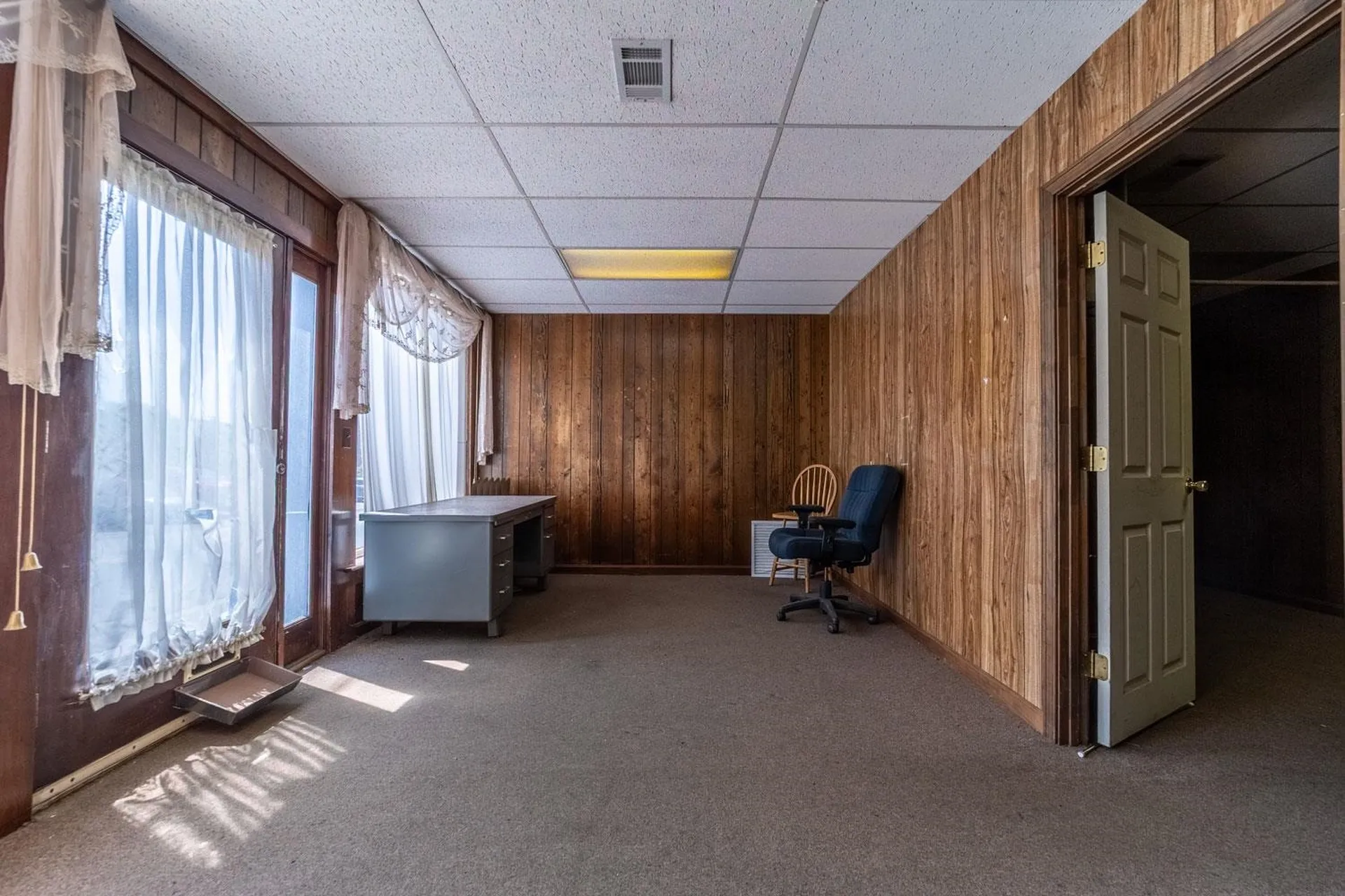 17 E Bow Street Franklin NH 03235