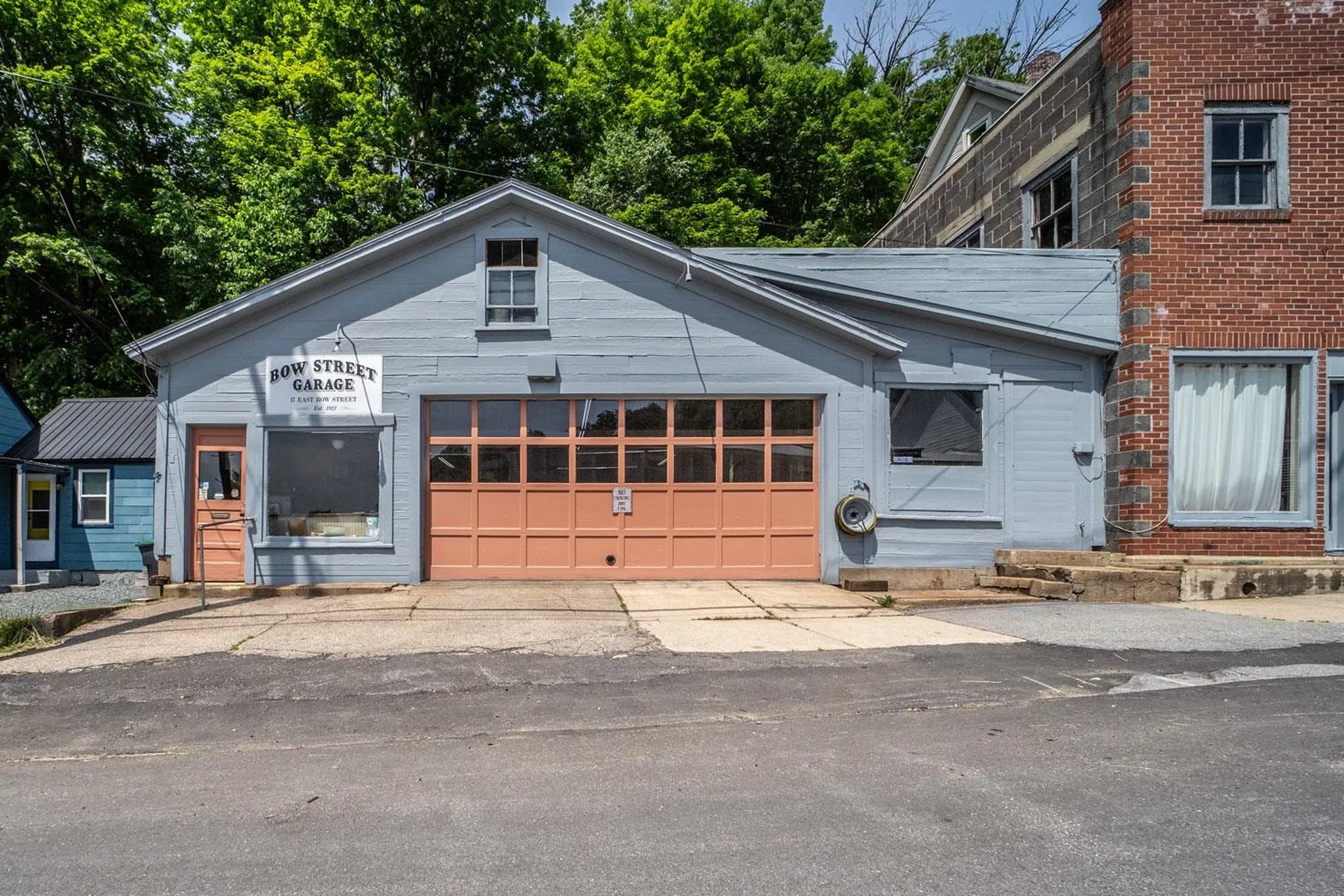 17 E Bow Street Franklin NH 03235