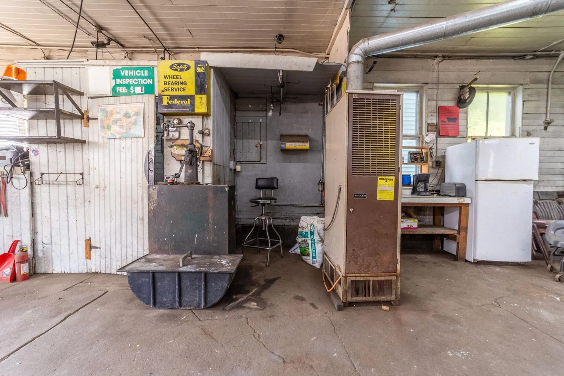 17 E Bow Street Franklin NH 03235