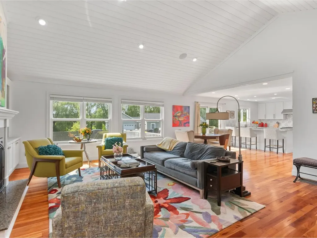 27 Weeping Willow Lane South Burlington VT 05403