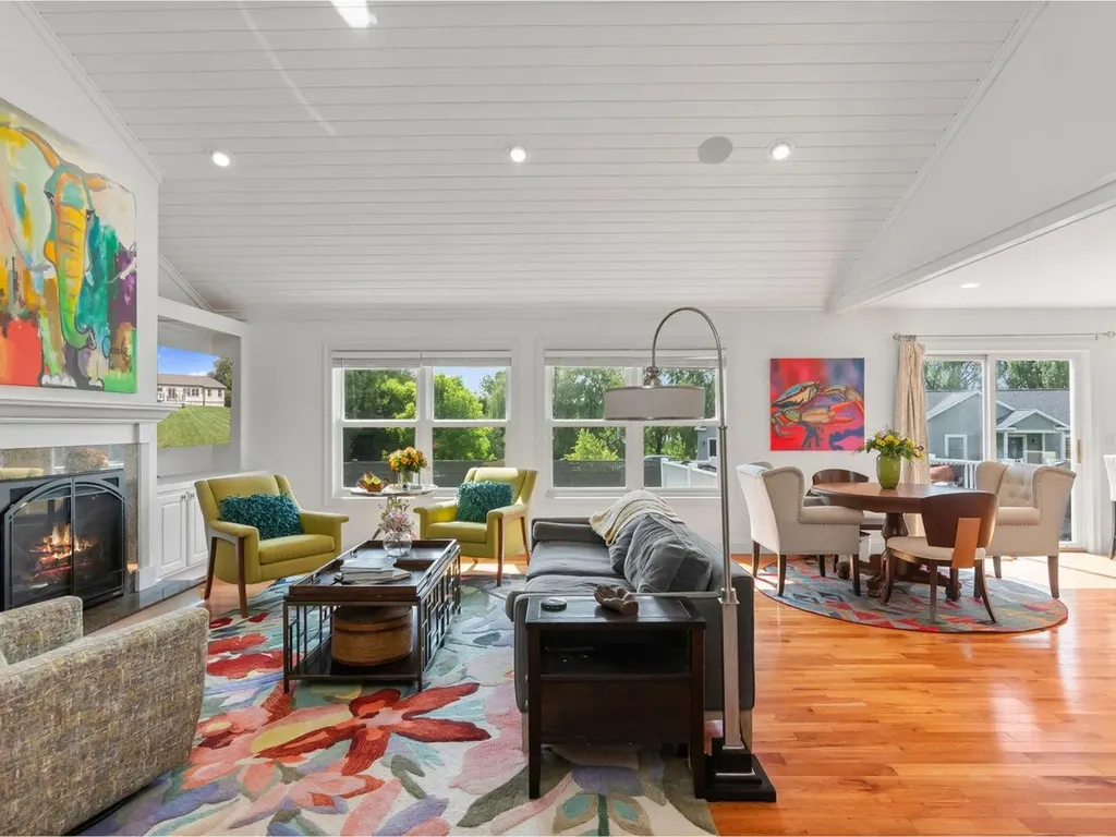 27 Weeping Willow Lane South Burlington VT 05403