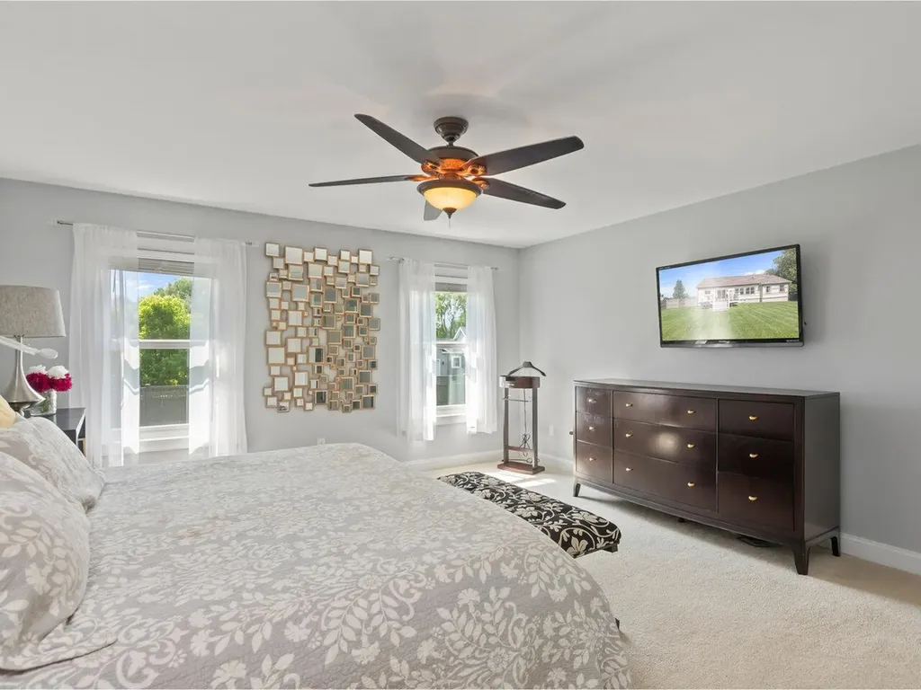 27 Weeping Willow Lane South Burlington VT 05403