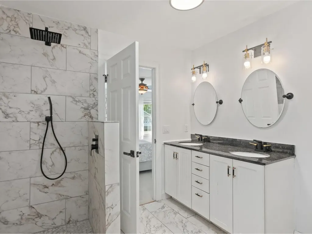 27 Weeping Willow Lane South Burlington VT 05403