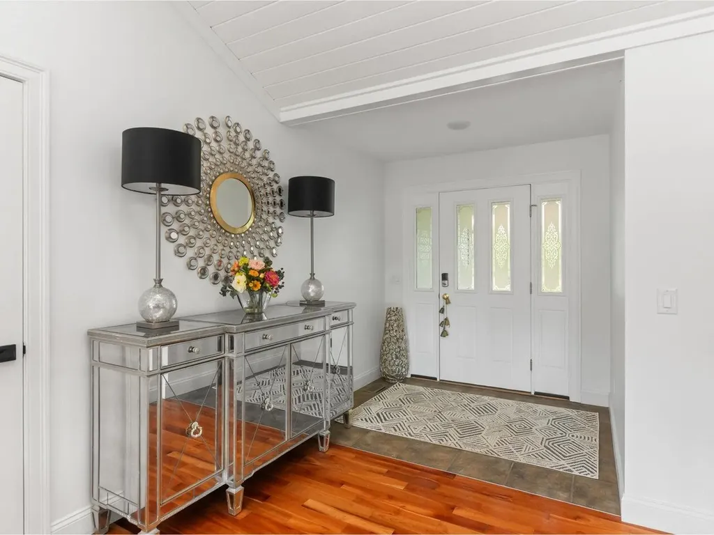27 Weeping Willow Lane South Burlington VT 05403