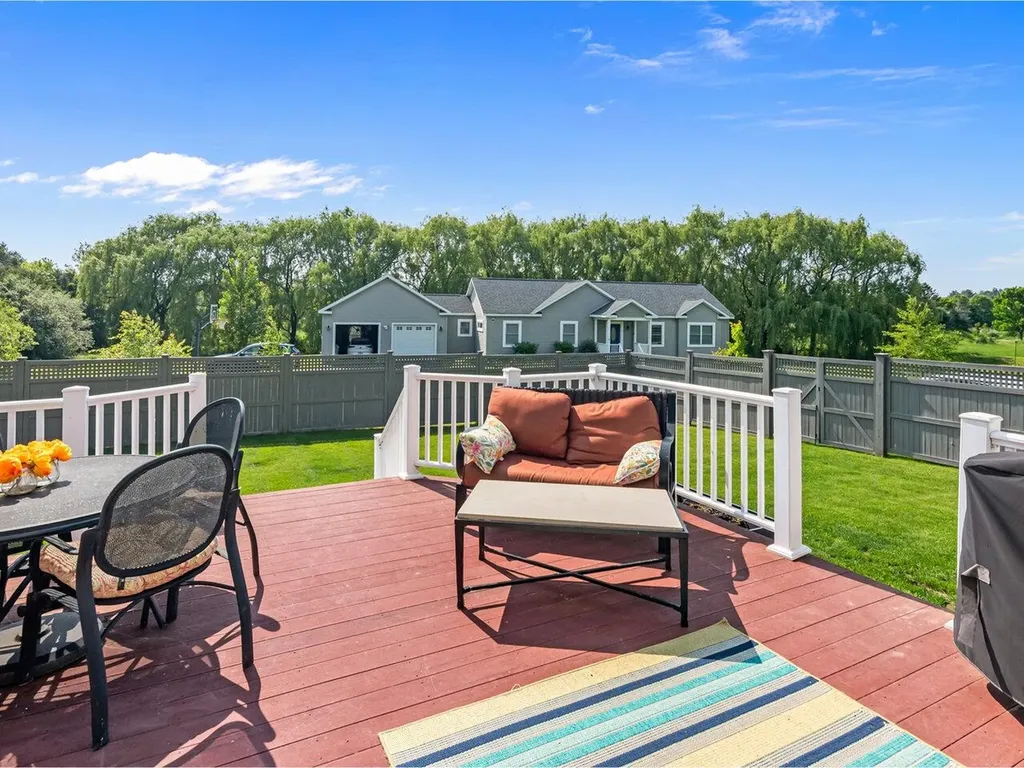 27 Weeping Willow Lane South Burlington VT 05403