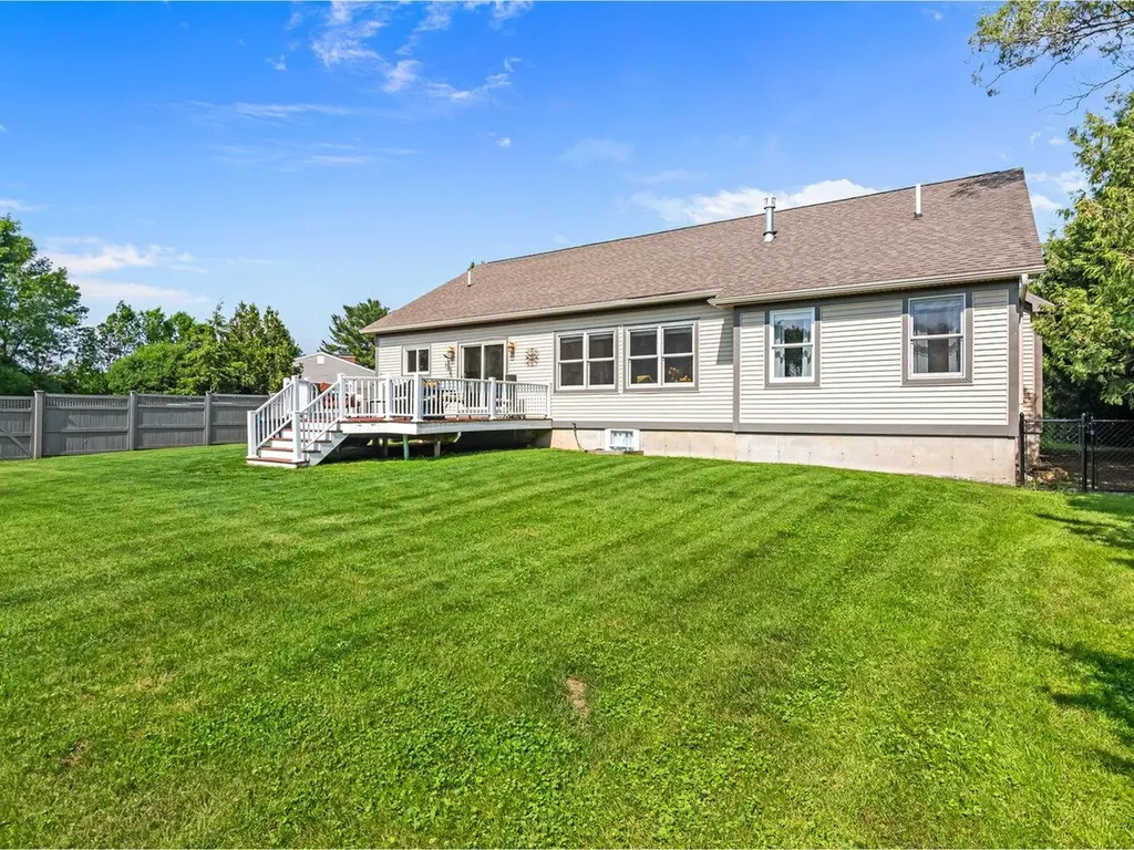 27 Weeping Willow Lane South Burlington VT 05403