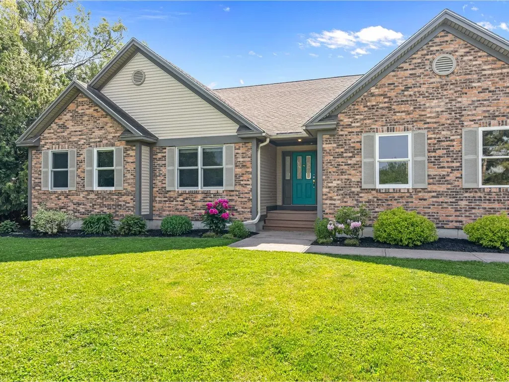 27 Weeping Willow Lane South Burlington VT 05403