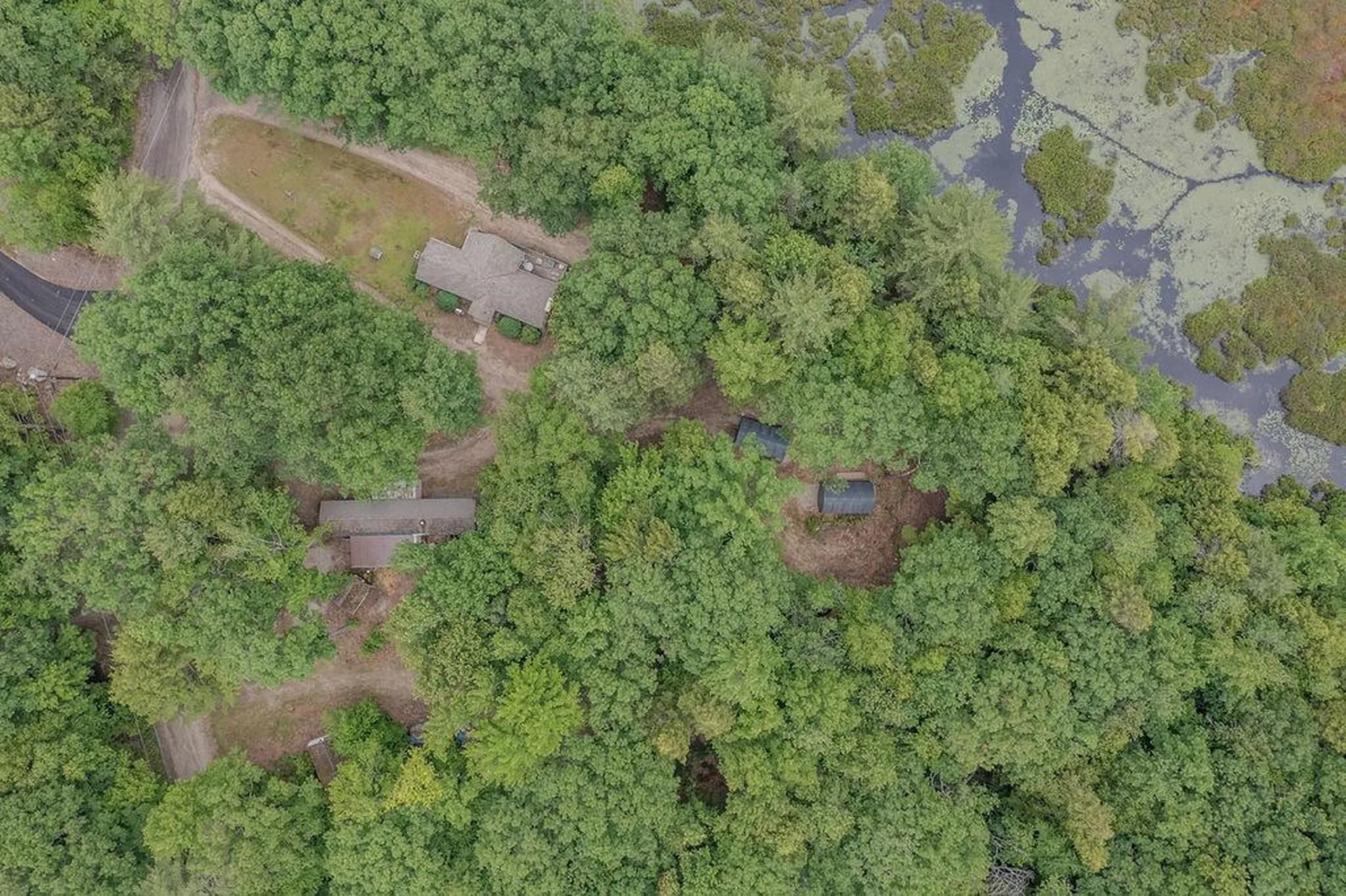 3 Spruce Cove Road Northwood NH 03261