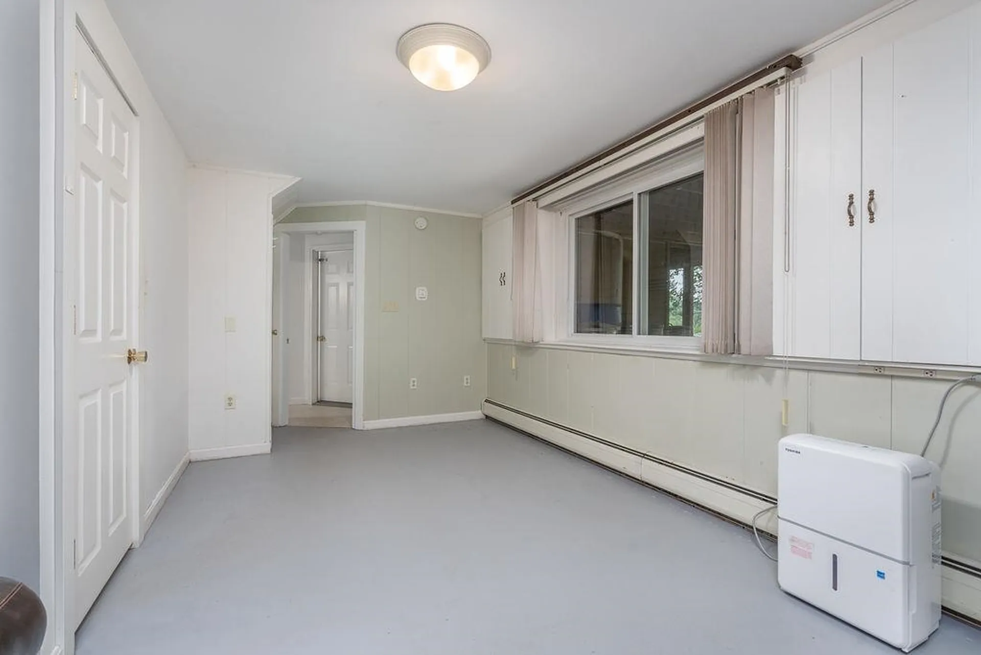 3 Spruce Cove Road Northwood NH 03261