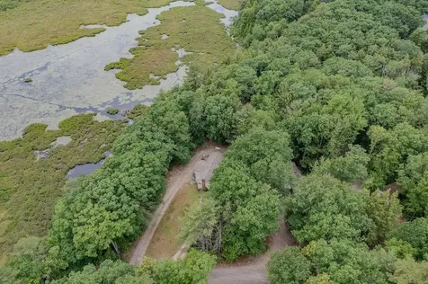 3 Spruce Cove Road Northwood NH 03261