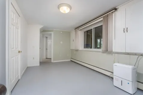 3 Spruce Cove Road Northwood NH 03261