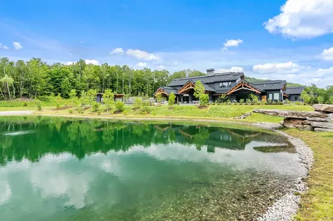 1084 Wade Pasture Road Stowe VT 05672