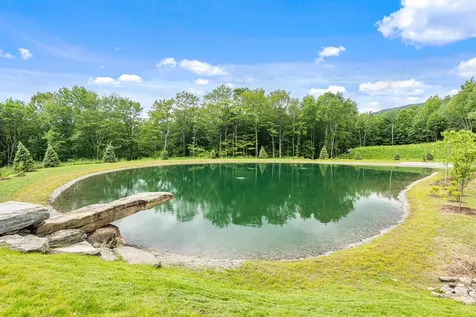 1084 Wade Pasture Road Stowe VT 05672