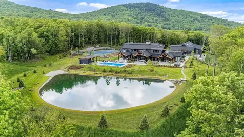 1084 Wade Pasture Road Stowe VT 05672