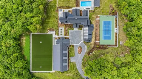 1084 Wade Pasture Road Stowe VT 05672