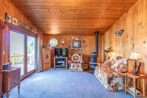 505 Wayeeses Shore Morgan VT 05853