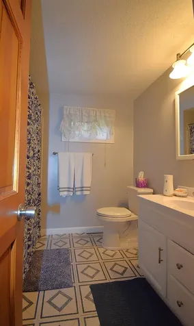 17 Chisholm Road Kingston NH 03848